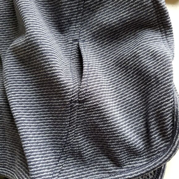 Nike Dri Fit Shirt Womens Small Running Jogging Cowl Neck Blue 686955-451 Top - Picture 15 of 16